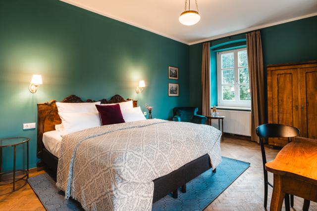 Hotel Henri Country House