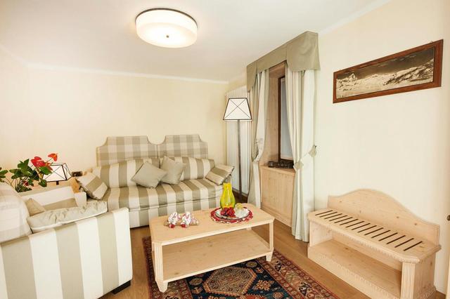Hotel Edelweiss