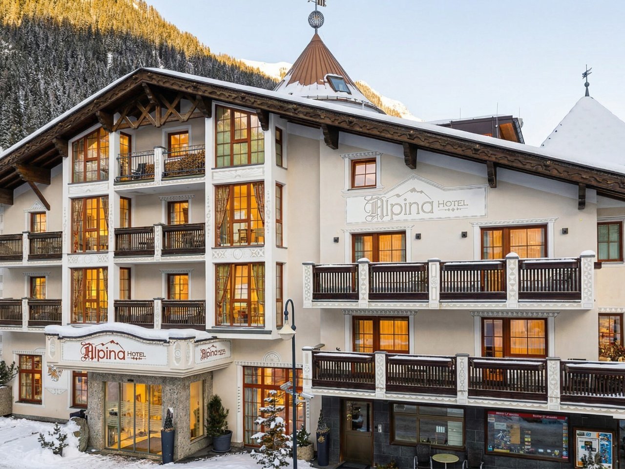 Hotel Alpina